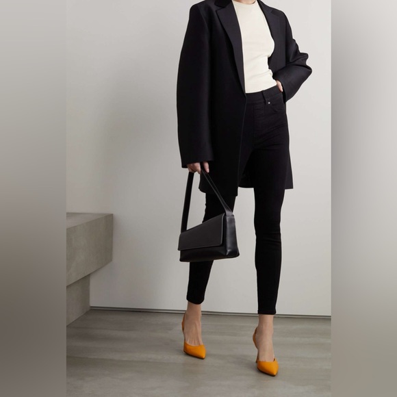 NWT- SPANX Mid Rise Black Pull On Skinny Jean - Picture 3 of 15